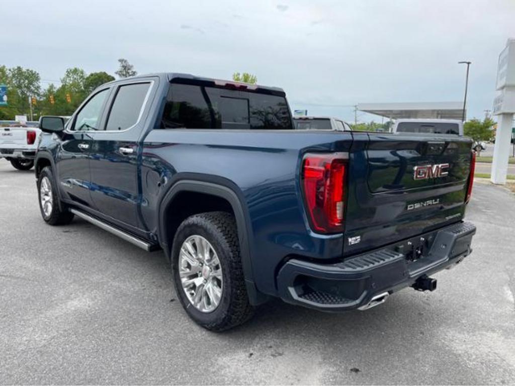 Thumbnail image of 2022 GMC Sierra 1500 at Hometown Truck and Auto