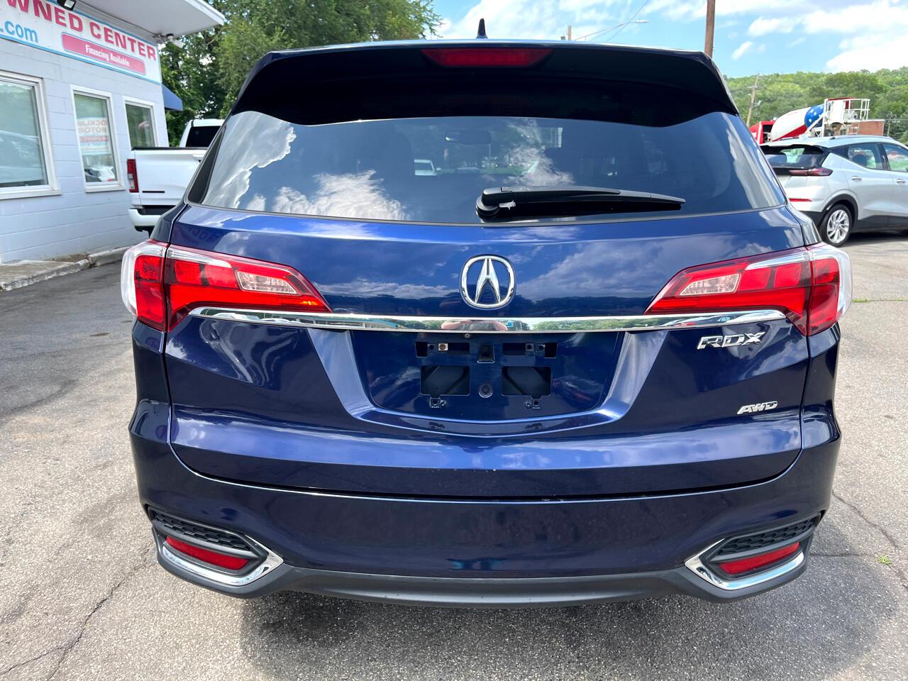 Thumbnail image of 2017 Acura RDX at Rockland Motors
