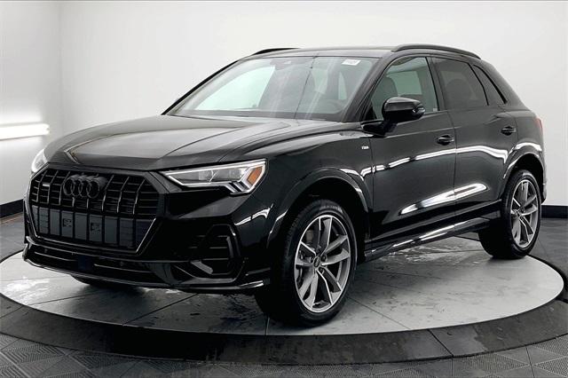 Thumbnail image of 2025 Audi Q3 at Audi Volkswagen Princeton