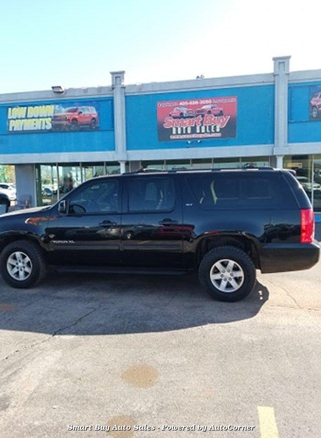Thumbnail image of 2013 GMC Yukon XL at Smart Buy Auto Sales