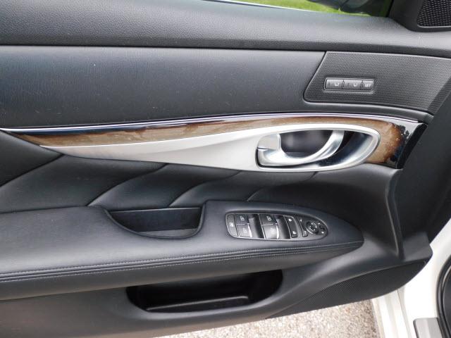 Thumbnail image of 2015 INFINITI Q70L at Mathews Nissan