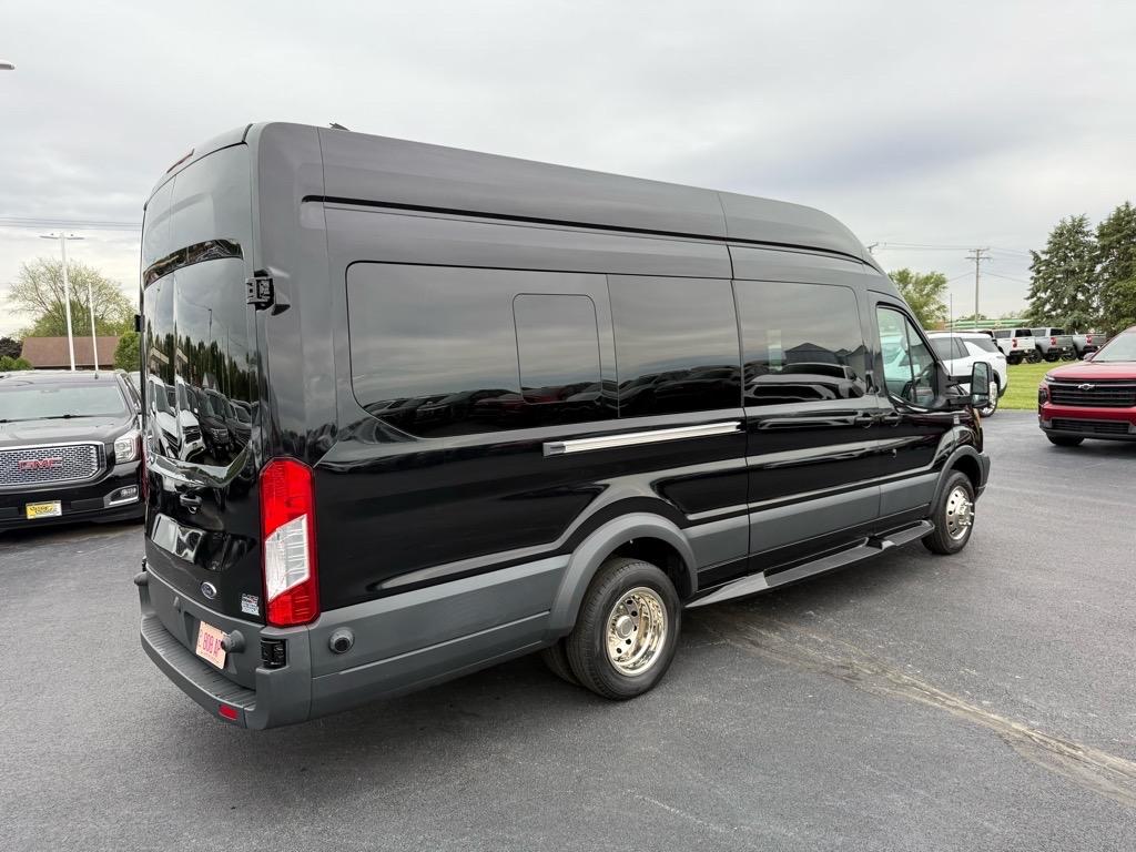 Thumbnail image of 2017 Ford Transit at Country Chevrolet