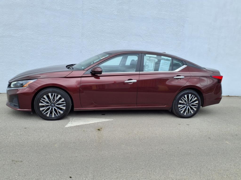 Thumbnail image of 2023 Nissan Altima at Andy Mohr Nissan