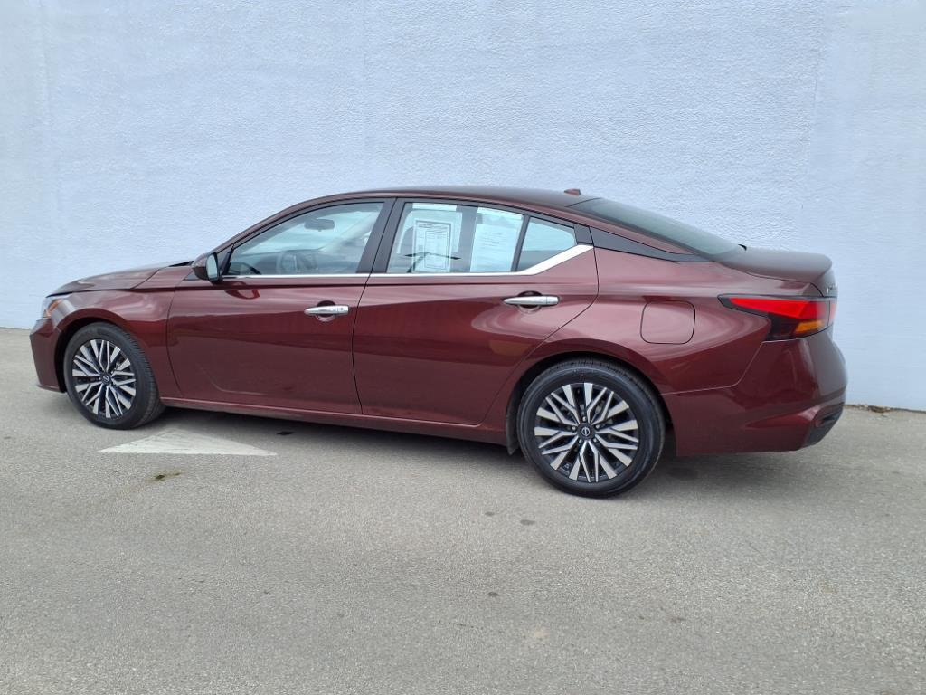 Thumbnail image of 2023 Nissan Altima at Andy Mohr Nissan