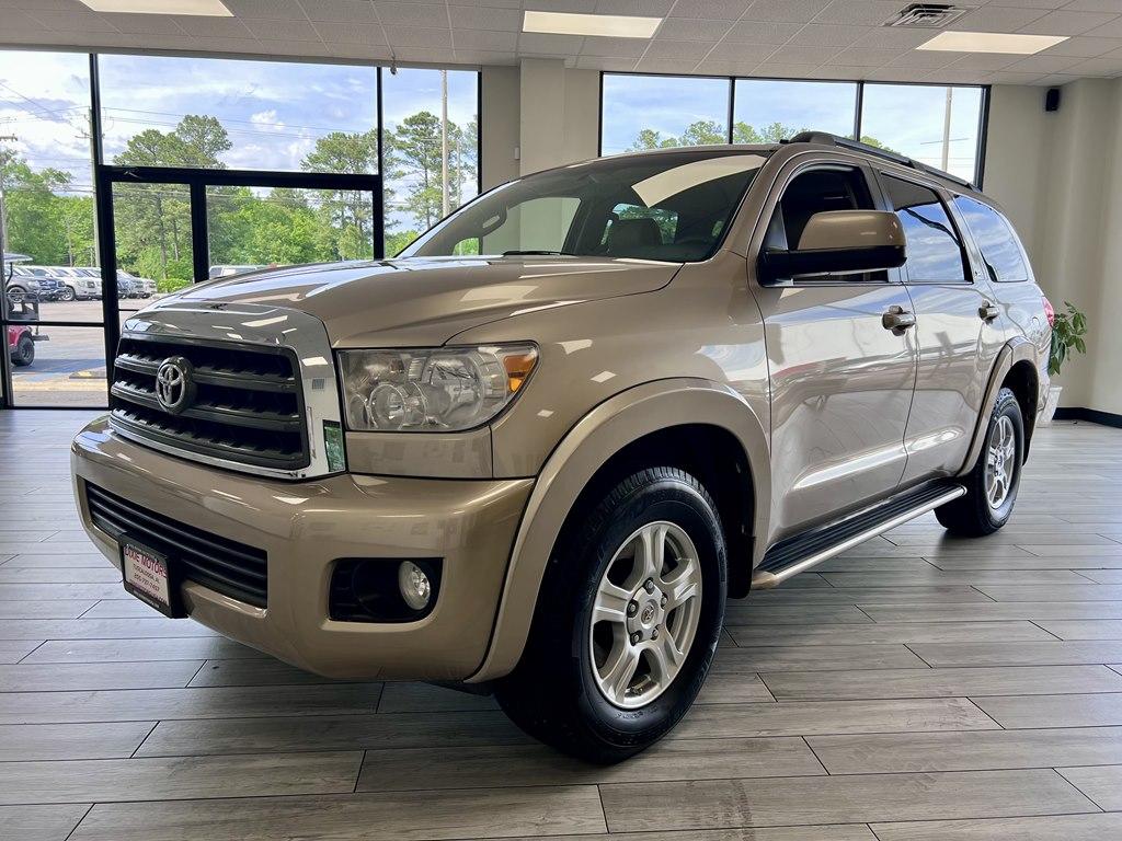 Thumbnail image of 2008 Toyota Sequoia at DIXIE MOTORS INC.