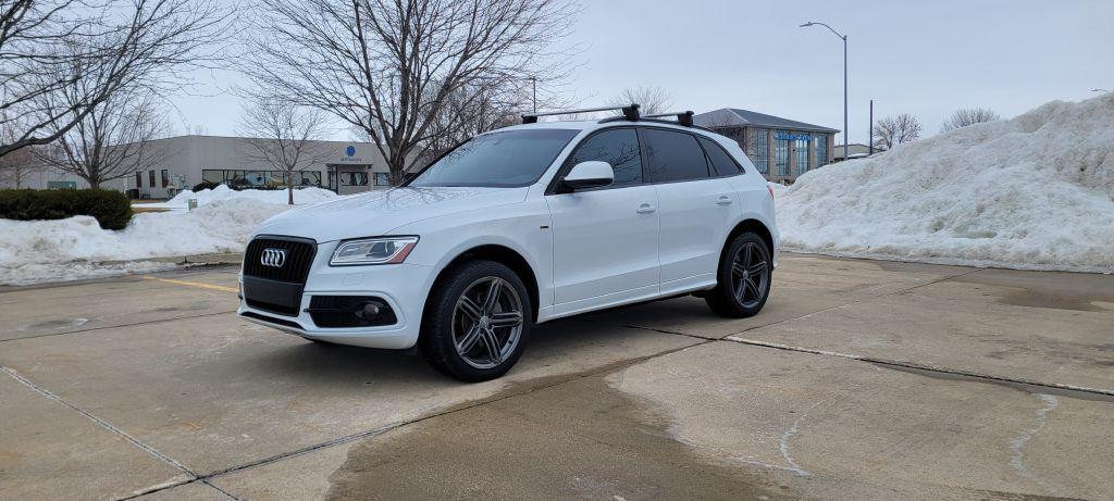 Thumbnail image of 2014 Audi Q5 at MIDWEST MOTORS