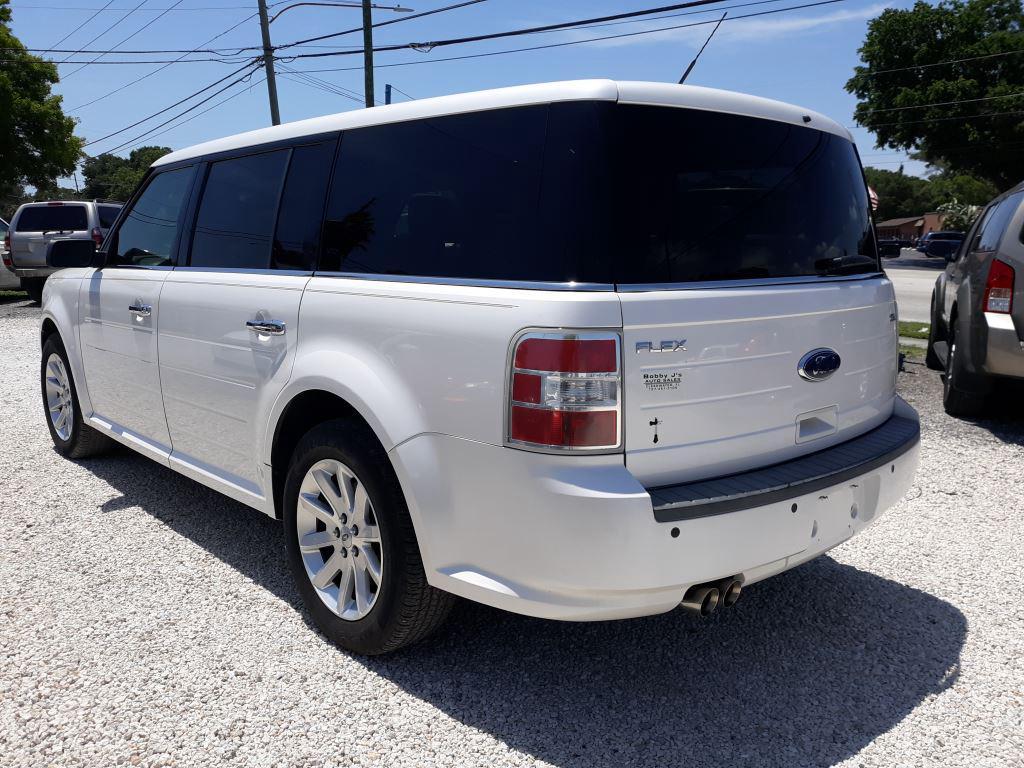 Thumbnail image of 2010 Ford Flex at Bobby Js Auto Sales Inc