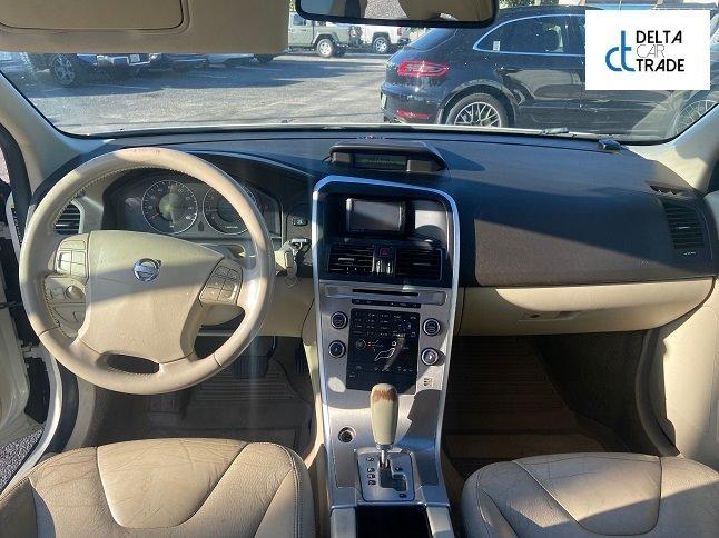 Thumbnail image of 2014 Volvo XC70 at Delta Car Trade Inc