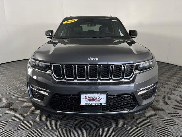 Thumbnail image of 2025 Jeep Grand Cherokee at Browns Fiat Alfa Romeo