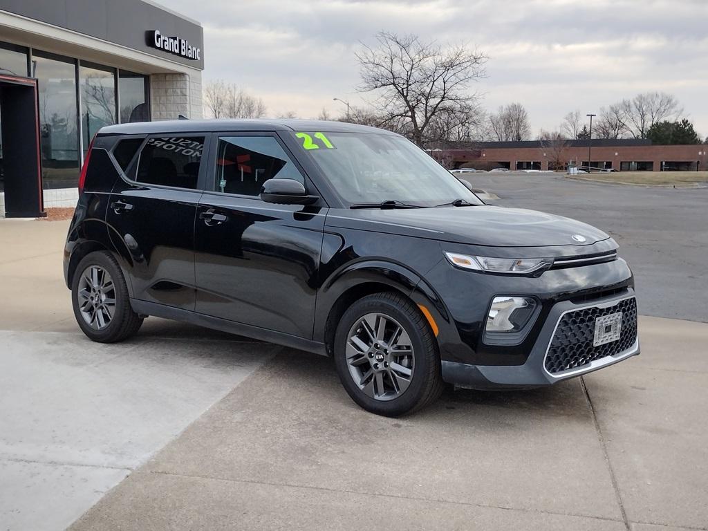 Thumbnail image of 2021 Kia Soul at Grand Blanc Mitsubishi