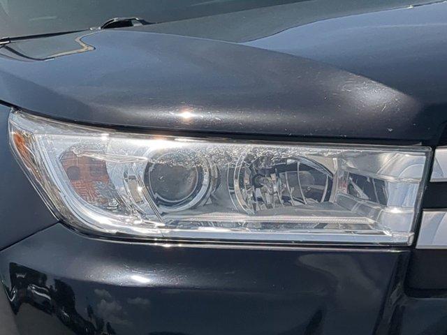 Thumbnail image of 2018 Toyota Highlander Hybrid at PhillipsToyota of Leesburg, FL
