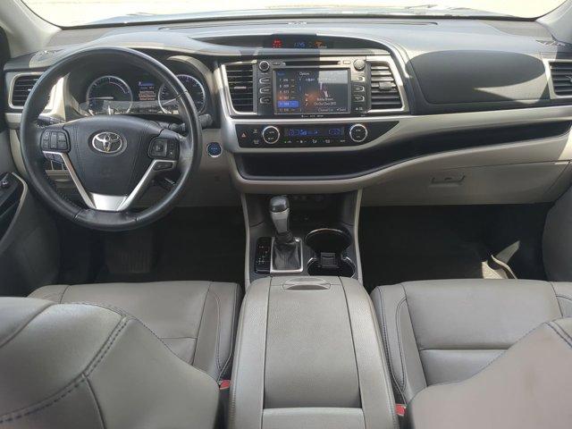 Thumbnail image of 2018 Toyota Highlander Hybrid at PhillipsToyota of Leesburg, FL
