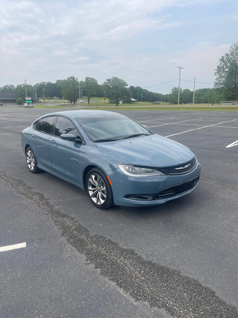 Thumbnail image of 2015 Chrysler 200 at AUTO BROKERS LLC