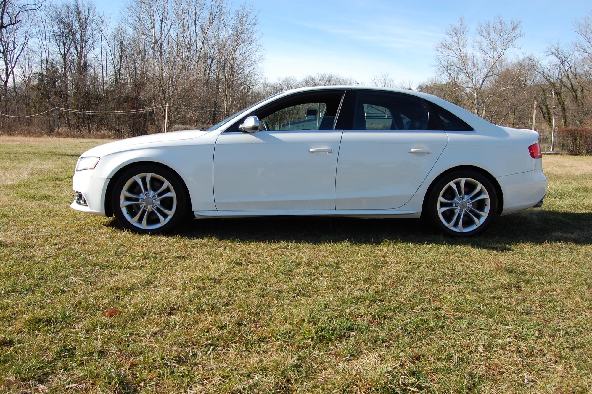 Thumbnail image of 2010 Audi S4 at New Hope Auto Sales