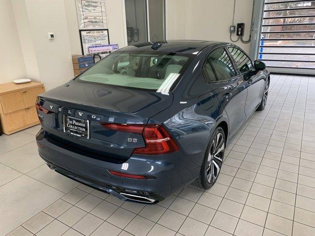 Thumbnail image of 2022 Volvo S60 at Volvo of Danbury