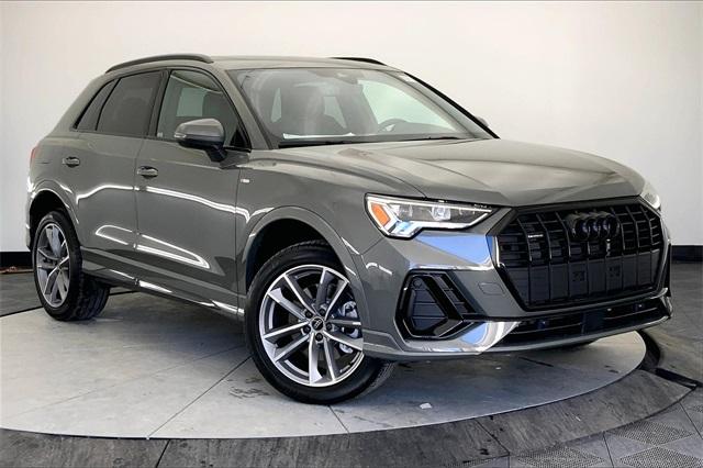 Thumbnail image of 2025 Audi Q3 at Audi Volkswagen Princeton