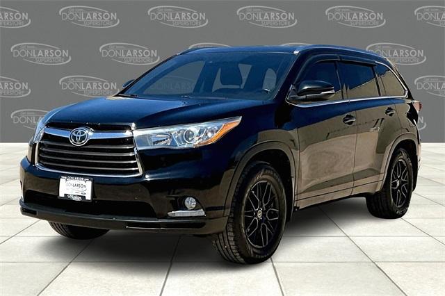 Thumbnail image of 2016 Toyota Highlander at Don Larson Chevrolet Buick GMC Cadillac