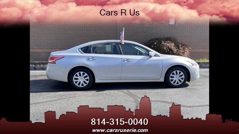 Thumbnail image of 2013 Nissan Altima at Cars R Us