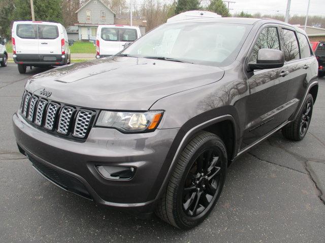 Thumbnail image of 2021 Jeep Grand Cherokee at Siemans Ford