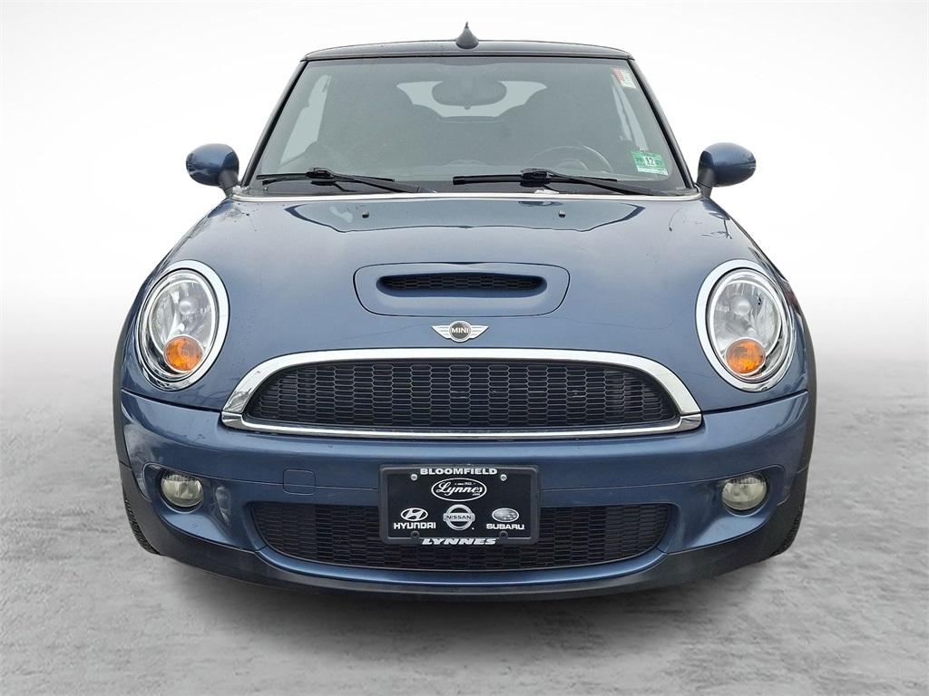 Thumbnail image of 2010 MINI Cooper at Lynnes Nissan City Inc