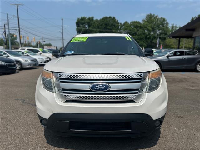 Thumbnail image of 2011 Ford Explorer at L.A. Trading Co.