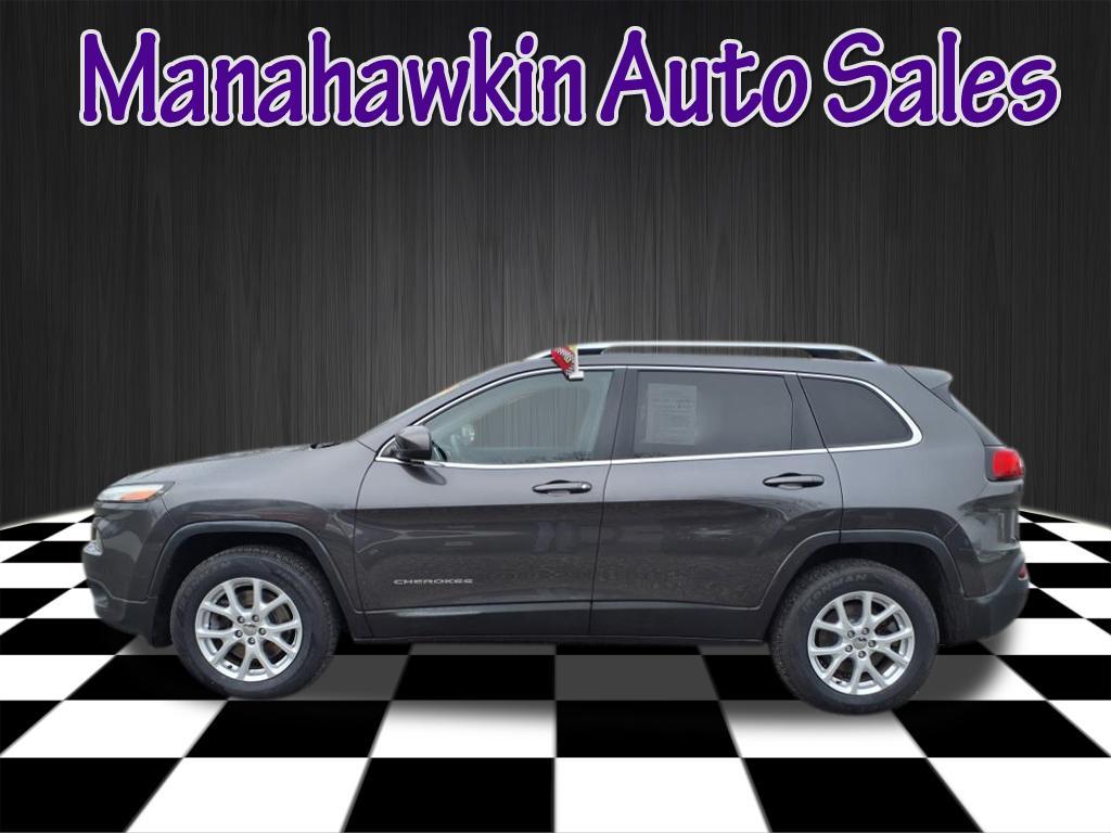 Thumbnail image of 2017 Jeep Cherokee at Manahawkin Auto Sales