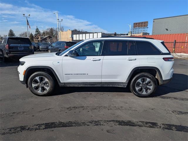 Thumbnail image of 2024 Jeep Grand Cherokee at Bill Snethkamp Chrysler Dodge Jeep Ram