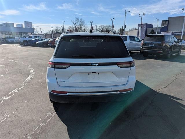 Thumbnail image of 2024 Jeep Grand Cherokee at Bill Snethkamp Chrysler Dodge Jeep Ram