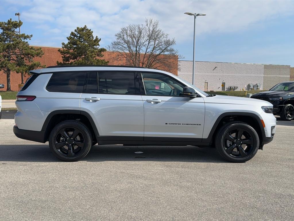 Thumbnail image of 2025 Jeep Grand Cherokee L at Gandrud Motor Company