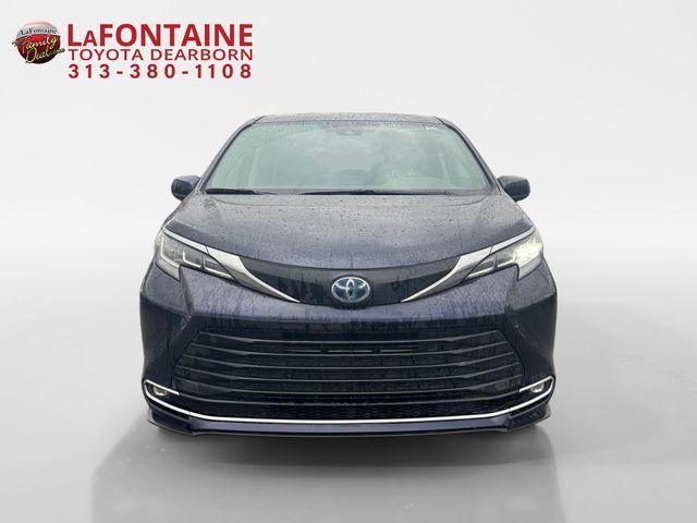 Thumbnail image of 2022 Toyota Sienna at LaFontaine Toyota Kia Genesis of Dearborn