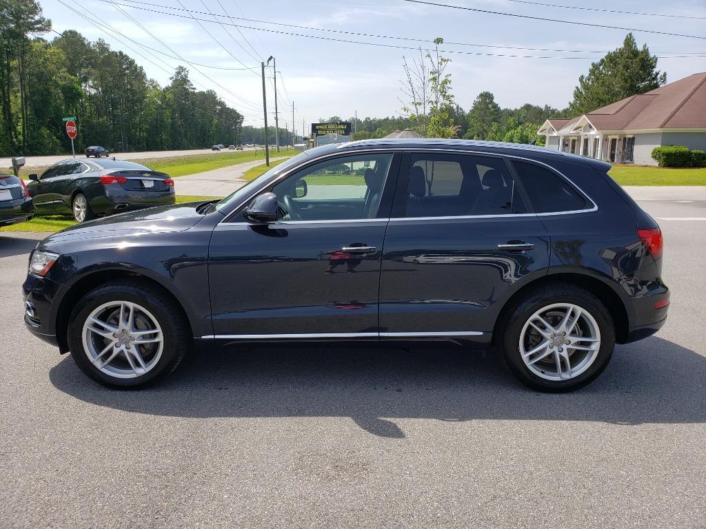 Thumbnail image of 2015 Audi Q5 at M & M Motors