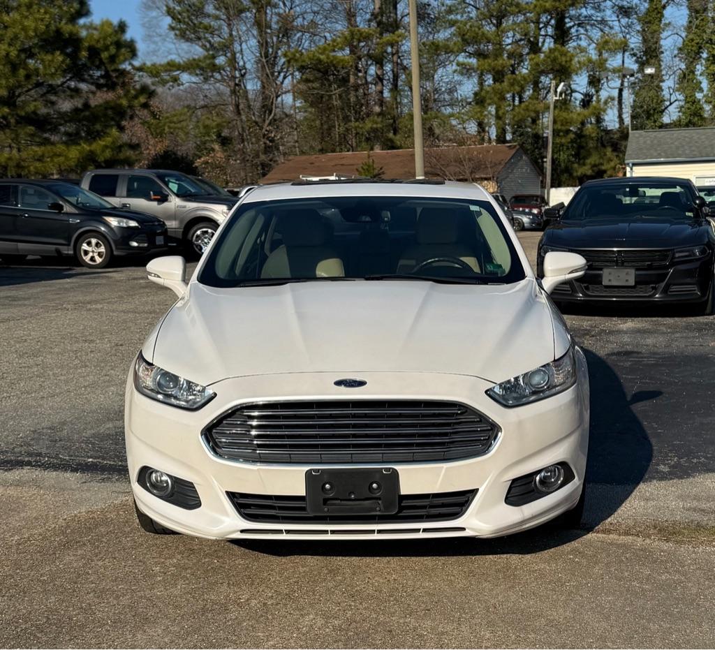 Thumbnail image of 2016 Ford Fusion at CAR TIME