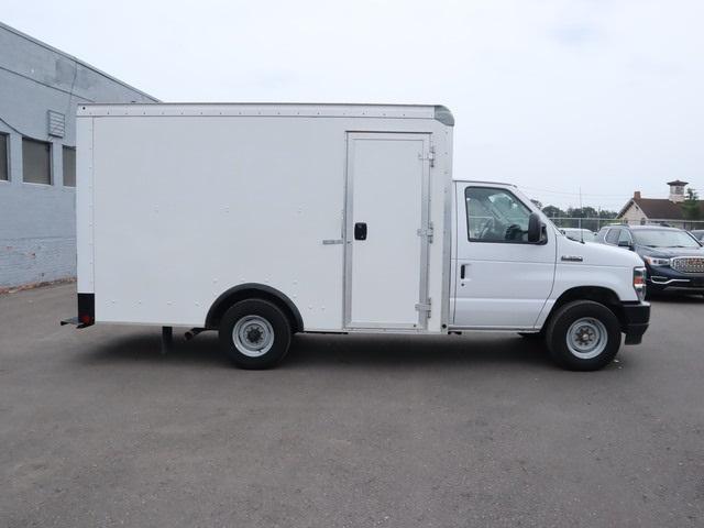 Thumbnail image of 2022 Ford E-Series at Jefferson Chevrolet