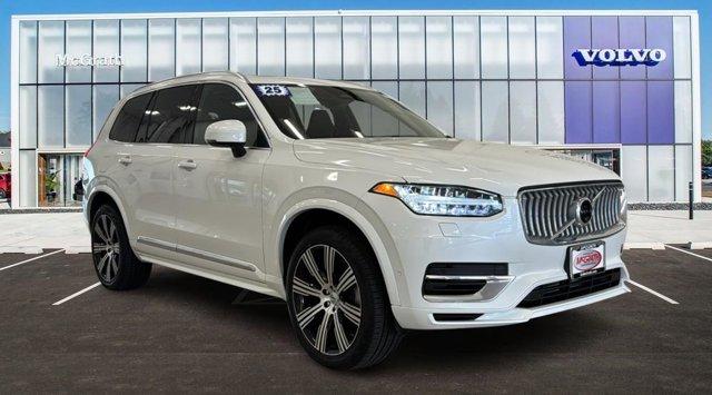 Thumbnail image of 2025 Volvo XC90 at McgrathVolvoCarsBarrington - Used