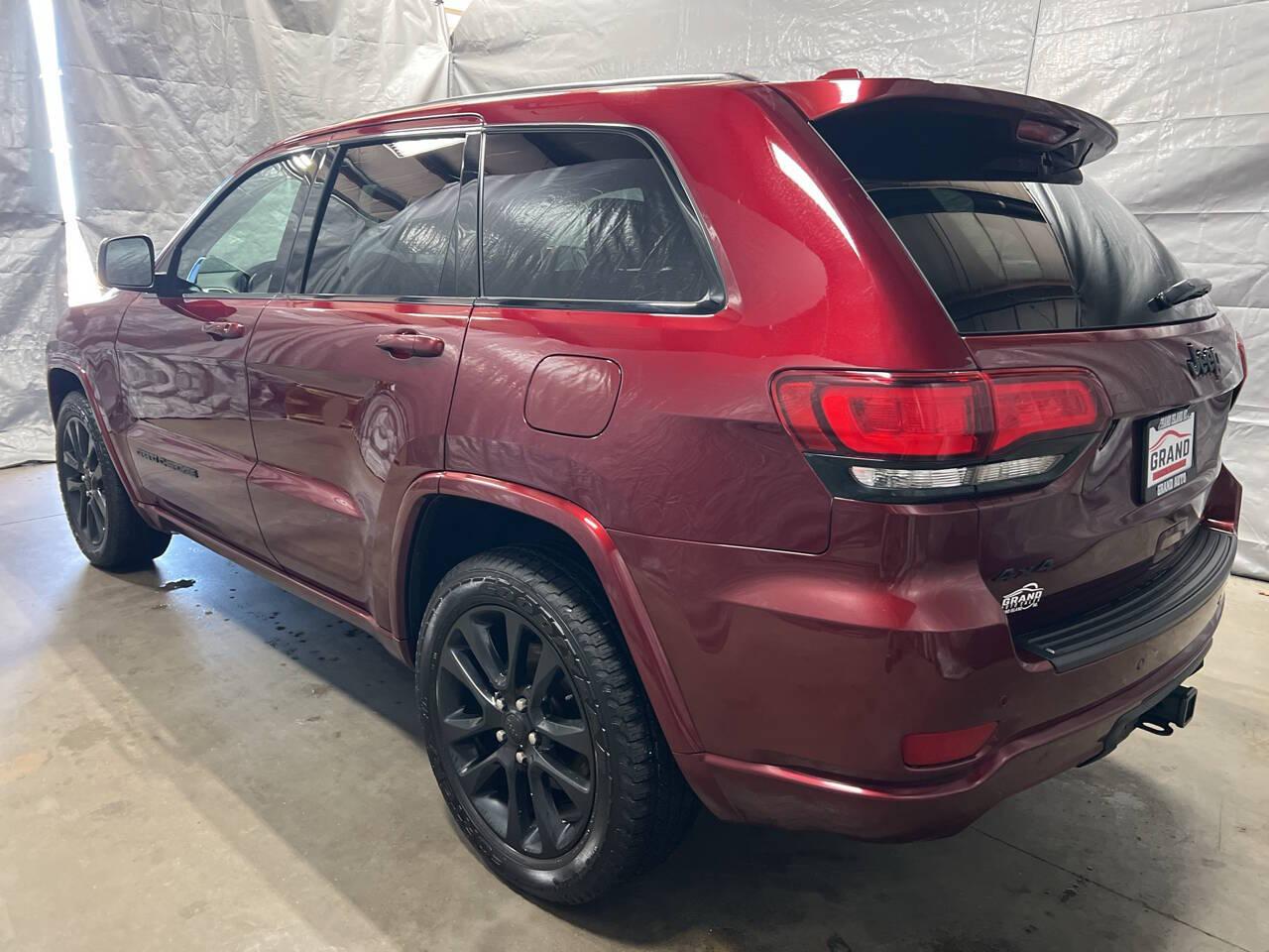 Thumbnail image of 2020 Jeep Grand Cherokee at Grand Auto Sales