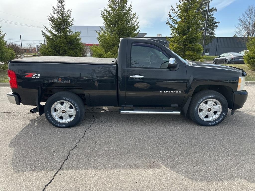Thumbnail image of 2011 Chevrolet Silverado 1500 at LaFontaine Infiniti of Ann Arbor