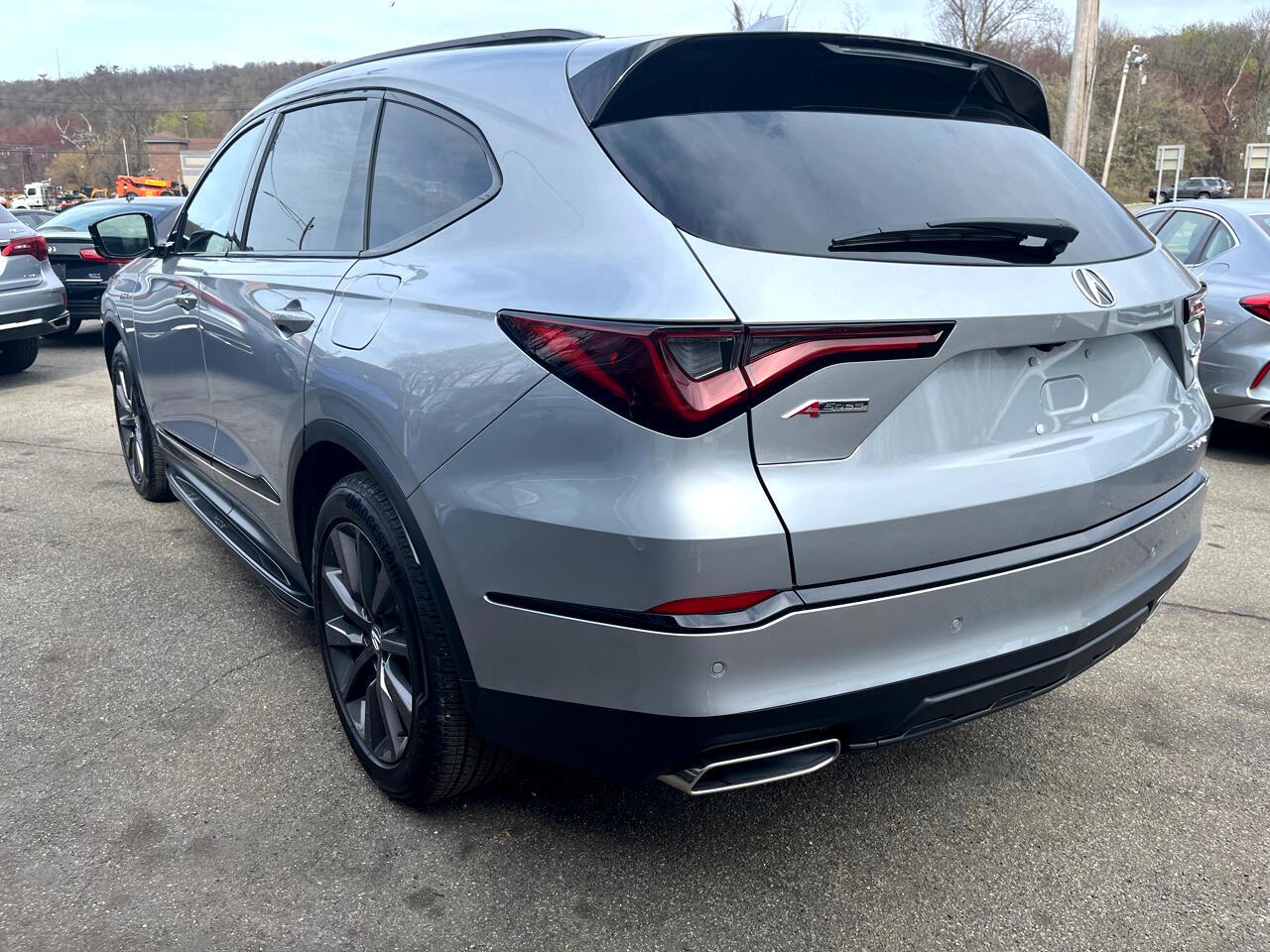 Thumbnail image of 2025 Acura MDX at Rockland Motors