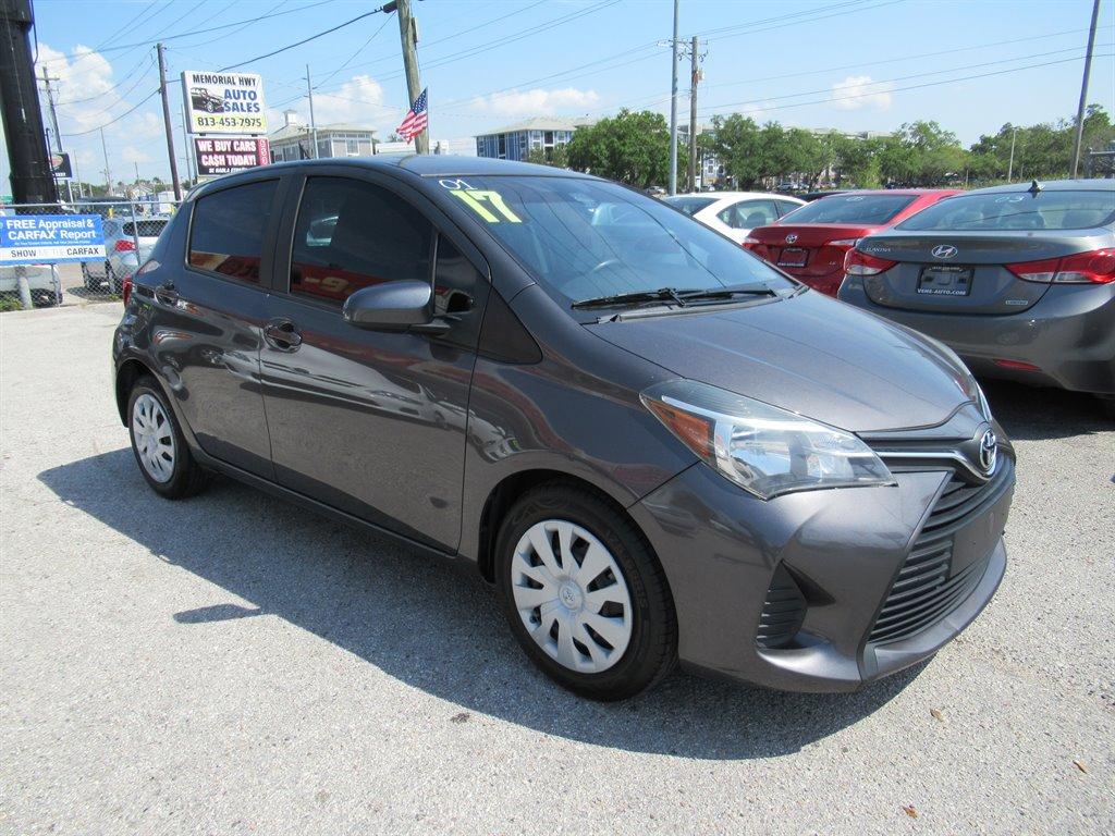 Thumbnail image of 2017 Toyota Yaris at Vene-auto, Inc.