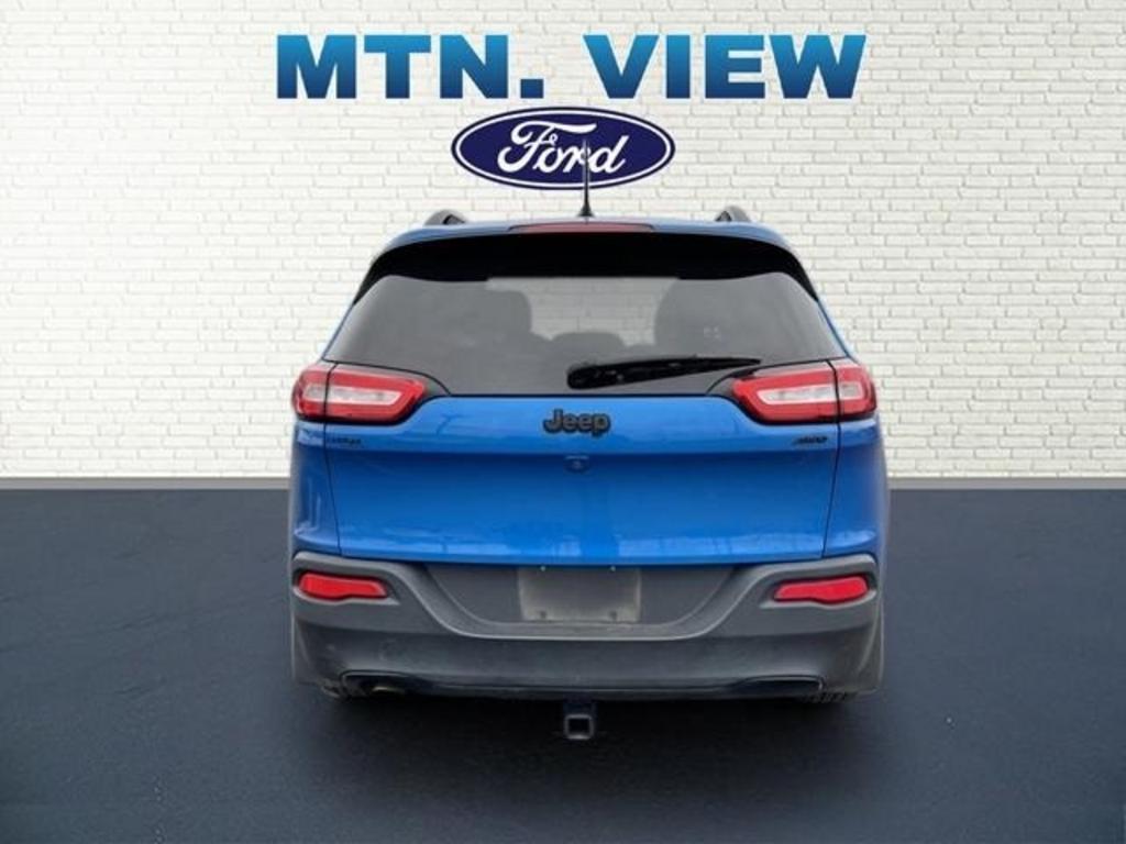 Thumbnail image of 2018 Jeep Cherokee at MTN. View Ford