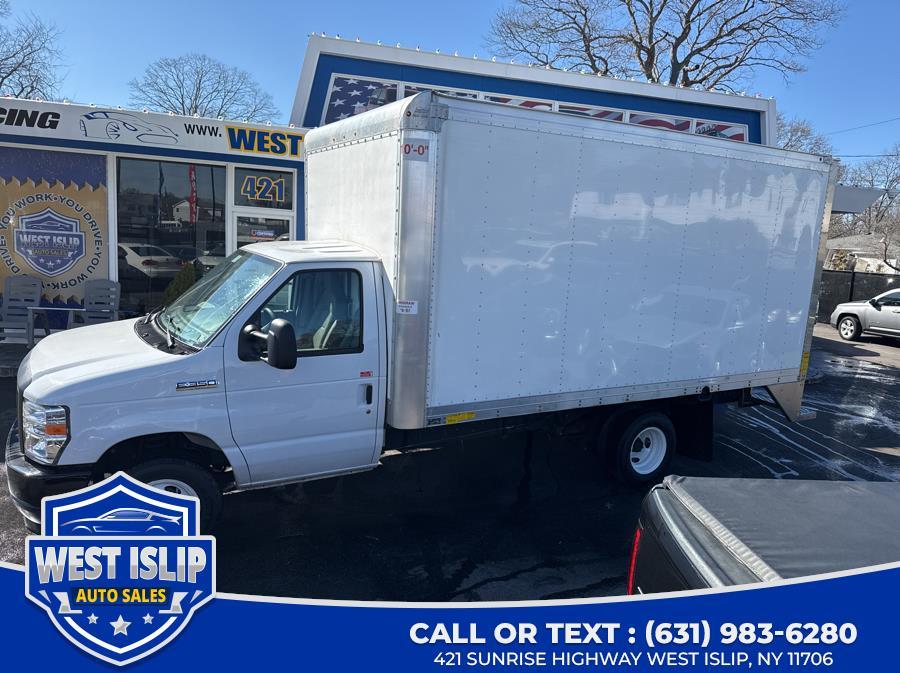 Thumbnail image of 2022 Ford E-Series at West Islip Auto Sales Inc