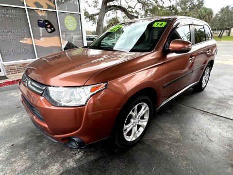Thumbnail image of 2014 Mitsubishi Outlander at CarLoanUnlimited.com - Longwood