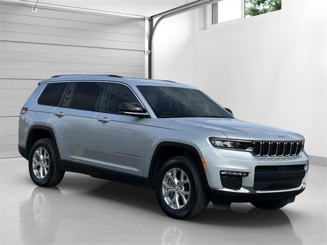 Thumbnail image of 2023 Jeep Grand Cherokee L at Chrysler Dodge Jeep Ram of Southfield