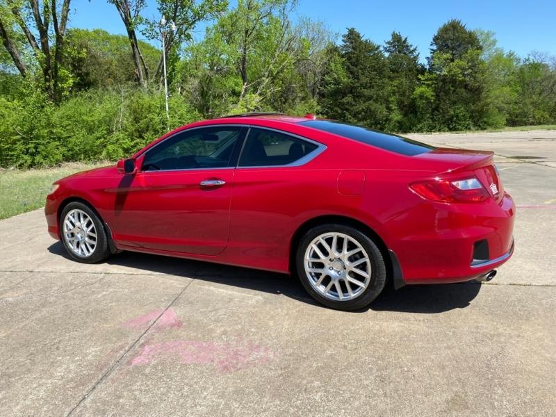 Thumbnail image of 2013 Honda Accord at Easy Finance Auto Sales