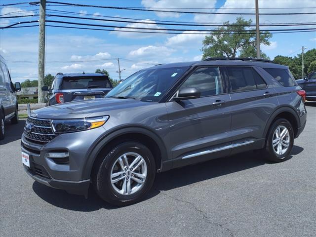 Thumbnail image of 2021 Ford Explorer at Verner Cadby Ford