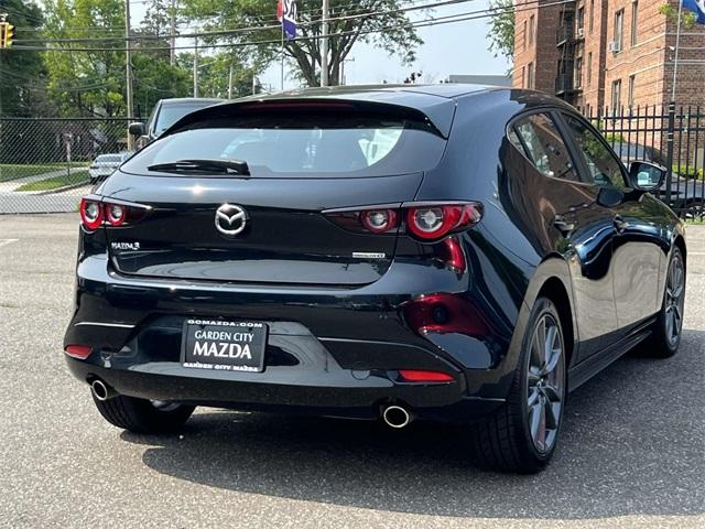 Thumbnail image of 2022 Mazda Mazda3 Hatchback at Garden City Mazda