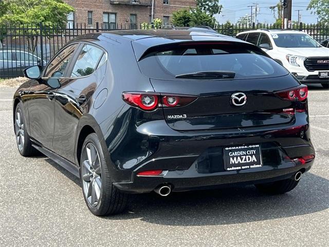 Thumbnail image of 2022 Mazda Mazda3 Hatchback at Garden City Mazda