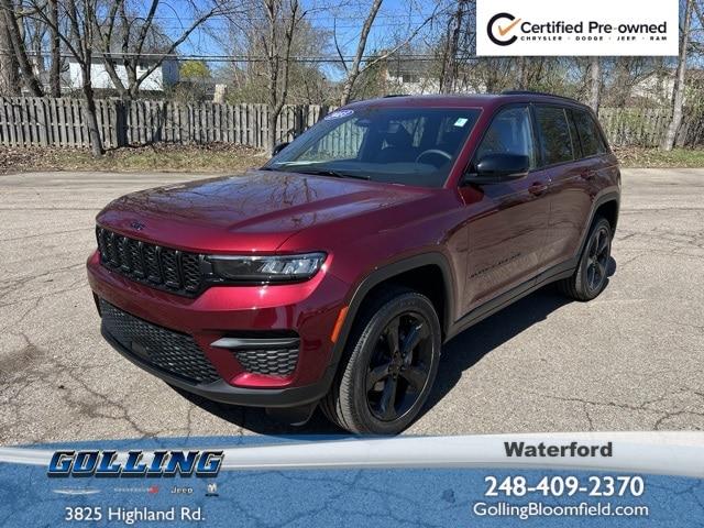 Thumbnail image of 2023 Jeep Grand Cherokee at Golling Chrysler Jeep Dodge Ram of Chelsea