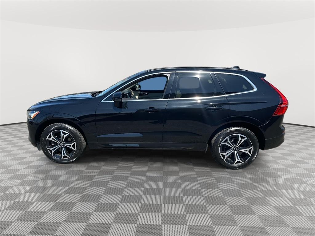 Thumbnail image of 2022 Volvo XC60 at Empire Volvo Cars of Smithtown