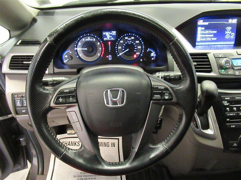 Thumbnail image of 2013 Honda Odyssey at Via Auto Sales