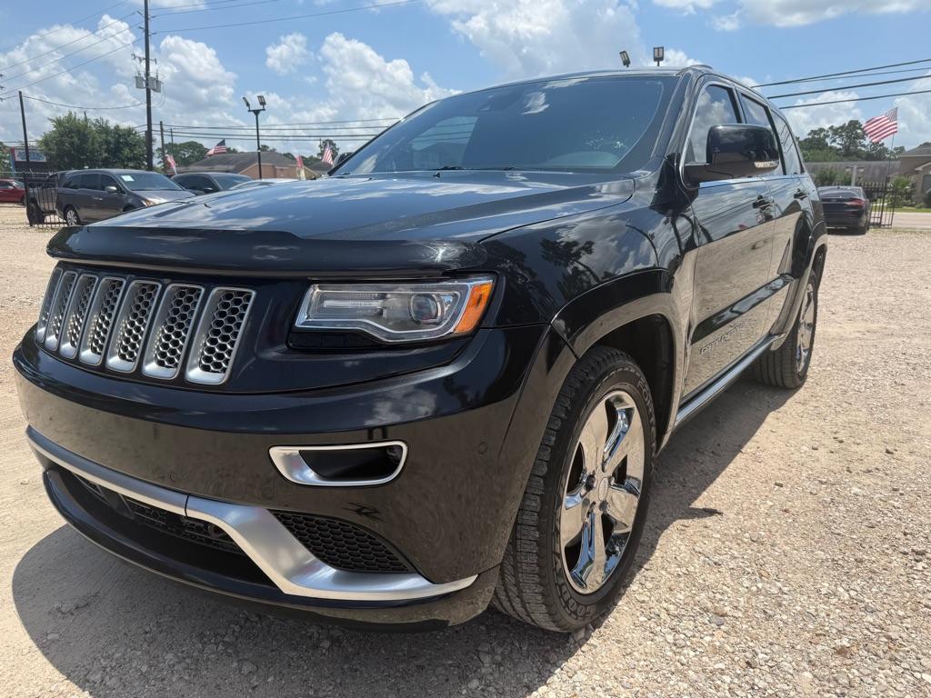 Thumbnail image of 2015 Jeep Grand Cherokee at CROWN AUTO